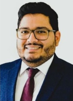 Dr. Ernesto Hernández